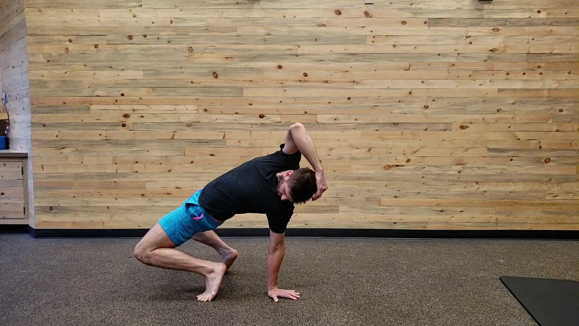 Dixon Demonstrating an Exercise